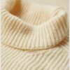 Abito maglione a collo alto lavorato a maglia