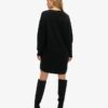 Abito maglione con scollo a V