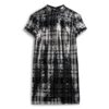 Abito T-shirt con paillettes e collo alto Abito T-shirt con paillettes e collo alto