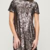 Abito T-shirt con paillettes e collo alto