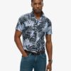 Camicia in lino stampata con colletto aperto
