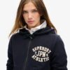 Felpa con cappuccio corta e comoda Athletic Essentials