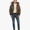 Giacca bomber Puffer Everest con cappuccio