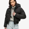 Giacca bomber sportiva Puffer con cappuccio Giacca bomber sportiva Puffer con cappuccio