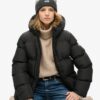 Giacca sportiva imbottita di media lunghezza con cappuccio Hooded