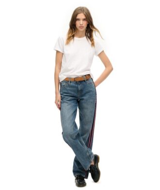Jeans a vita media e gamba larga
