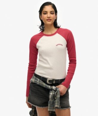 Maglietta a maniche lunghe con logo Essential a costine