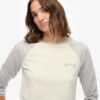 Maglietta da baseball a maniche lunghe con logo Essential