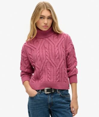 Maglione a collo alto in maglieria con lavorazione a trecce