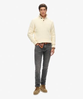 Maglione a coste con mezzo bottone