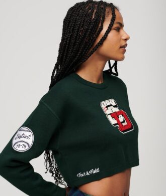 Maglione corto a girocollo stile college