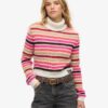 Maglione corto a righe con collo alto