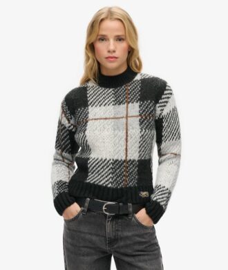 Maglione di maglieria con motivo squadrato