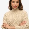 Maglione polo con lavorazione a trecce Aran Maglione polo con lavorazione a trecce Aran