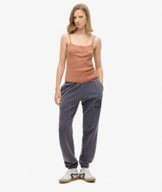 Pantaloni jogger Athletic Essentials con stampa Vintage