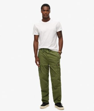 Pantaloni larghi da paracadutista