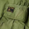 Pantaloni larghi da paracadutista