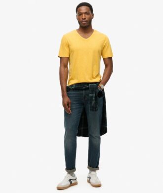 T-shirt a pantaloncini con scollo a V in maglia fiammata