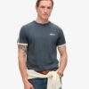 T-shirt a righe retrò con logo Essential