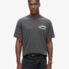 T-shirt ampia con grafica sul retro T-shirt ampia con grafica sul retro