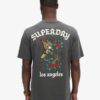 T-shirt ampia con grafica sul retro T-shirt ampia con grafica sul retro