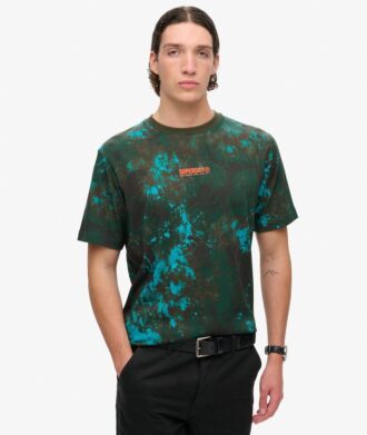 T-shirt ampia con grafica Utility Camo