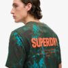 T-shirt ampia con grafica Utility Camo T-shirt ampia con grafica Utility Camo