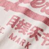 T-shirt comoda con logo metallico