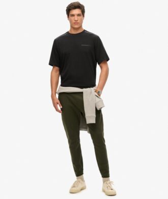 T-shirt comoda con logo Tech
