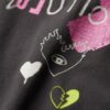 T-shirt comoda con stampa poster punk lo-fi