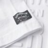 T-shirt con grafica e logo in rilievo