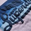 T-shirt con logo a righe Cali