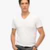 T-shirt con scollo a V in Organic Cotton con logo ricamato T-shirt con scollo a V in Organic Cotton con logo ricamato