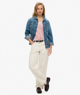 T-shirt con scollo a V ricamata