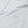 T-shirt con scollo a V ricamata
