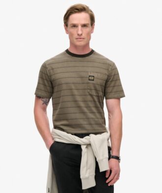 T-shirt con tasca a righe testurizzate