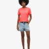 T-shirt con tasca tinta in capo e logo Essential