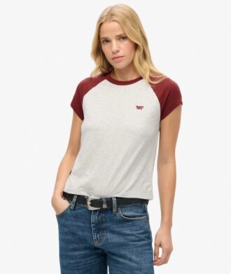 T-shirt raglan con logo Essential in Organic Cotton