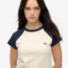T-shirt raglan con logo Essential in Organic Cotton T-shirt raglan con logo Essential in Organic Cotton