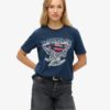 T-shirt relax con decorazioni in stile college