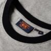 T-shirt retrò con logo Essential