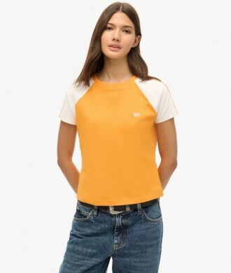 T-shirt Retro con Logo Essential