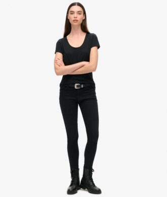 T-shirt Studios con scollo rotondo