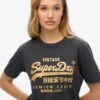 T-shirt Vintage con logo metallico e vestibilità comoda