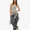 Top a spalline con bottoni ricamati Athletic Essentials