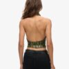 Top con scollo a cappuccio e paillettes