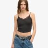 Top corto con spalline e bordi in pizzo Athletic Essentials
