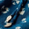 Top da spiaggia con stampa e scollo all’americana