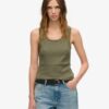 Top senza maniche con bordi in pizzo Vintage della linea Athletic Essentials